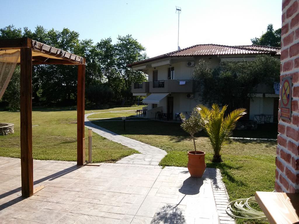 Top Studios Vourvourou Exterior photo